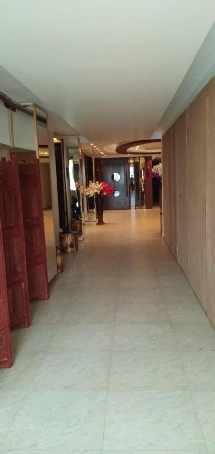 Hotel Yash Inn Mirzāpur Exterior foto